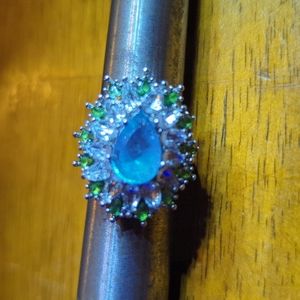 Blue Topaz Diamonds Peridot Ring With Sparkles